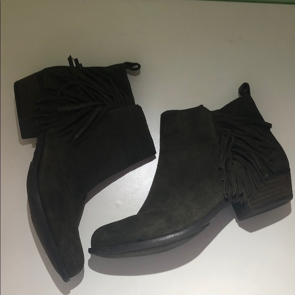 Vince Camuto Fringe Ankle Boots - Picture 5 of 5